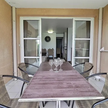 Appartement 2 Pieces Climatise Terrasse Et Jardin Bella Cap Esterel Raphael *