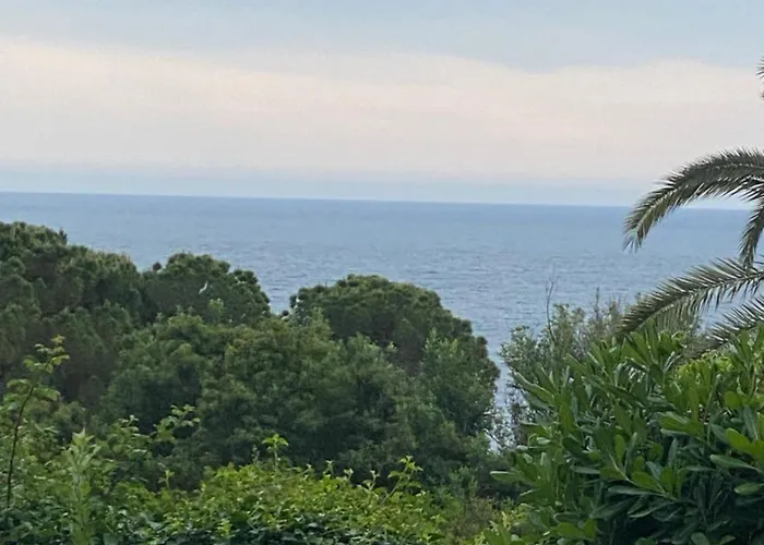 2 Pieces Climatise Terrasse Et Jardin Bella Cap Esterel Raphael شقة Saint-Raphaël